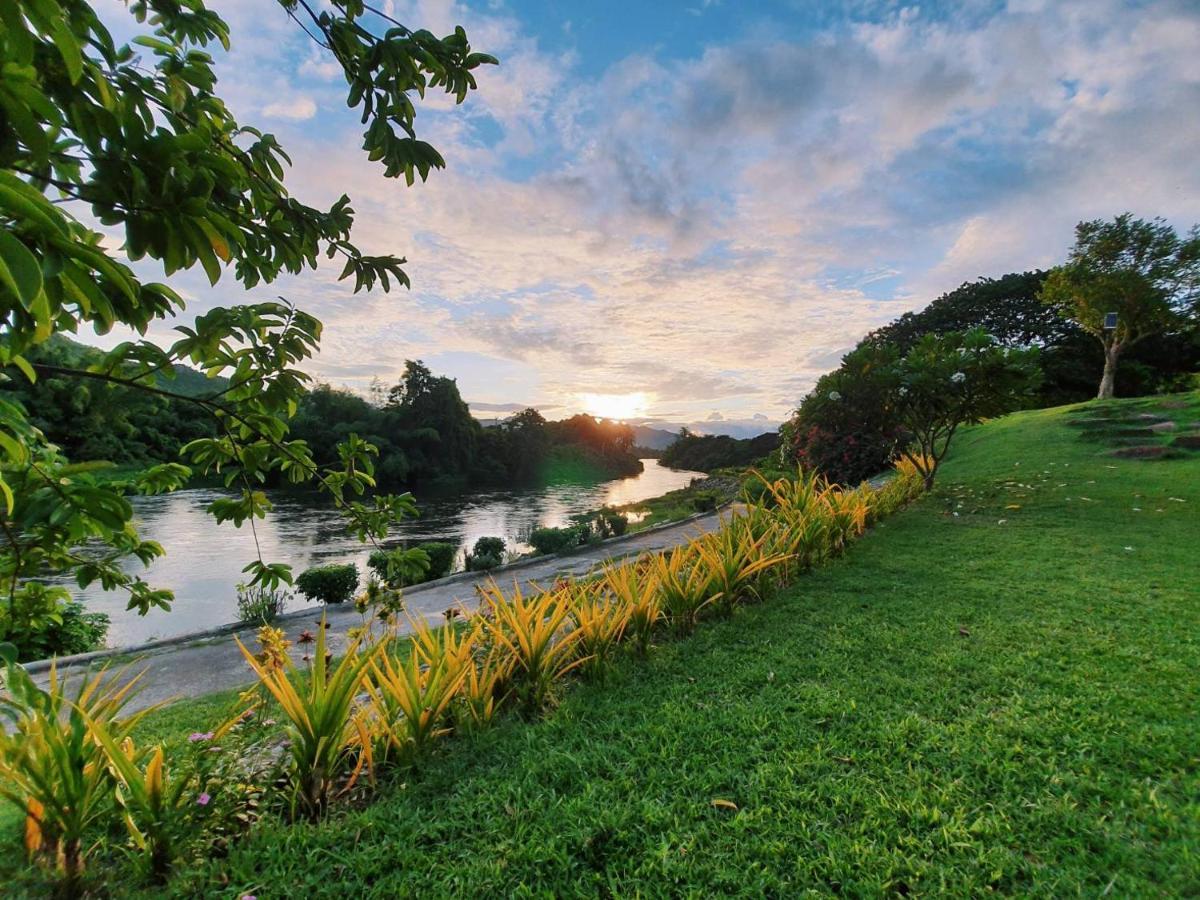 Aekpailin River Kwai Resort Kanchanaburi Exteriér fotografie